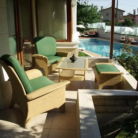 Отель Parla Viens Гебзе