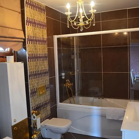 Parla Viens Отель