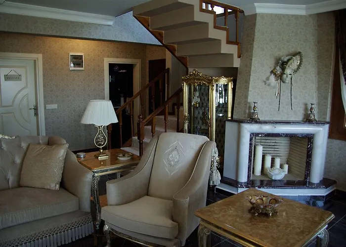 Parla Viens Hotel 3*