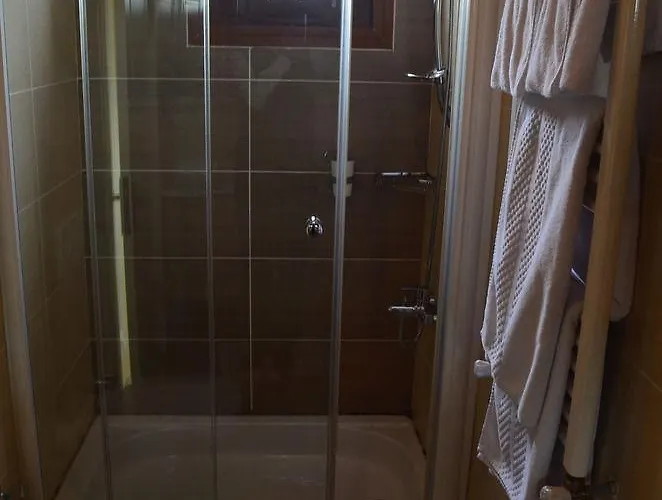 Hotel Parla Viens 3*